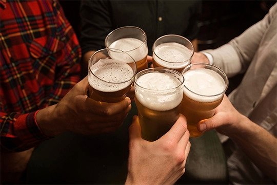 Happy hour todos os dias na Churrascaria Novilho de Prata
