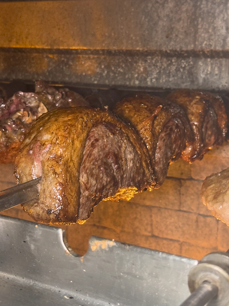 Picanha assada na Churrascaria Novilho de Prata